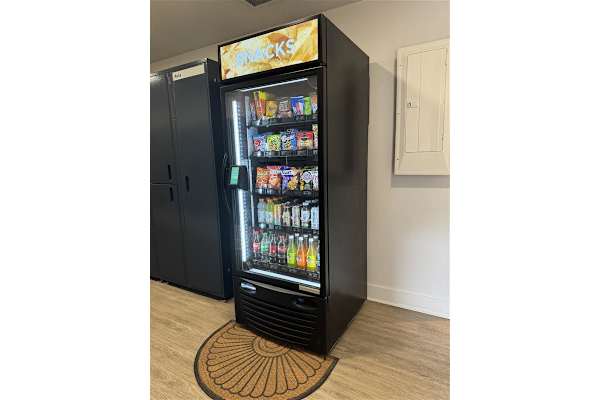 Mini Market at Avia Apartments on College Blvd (Overland Park), Overland Park